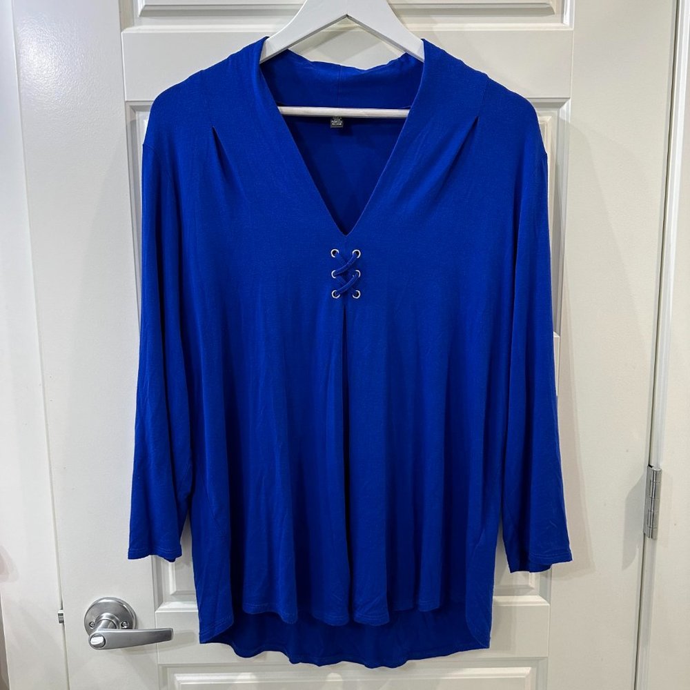 Cable & Gauge Criss Cross Front Royal Blue Top